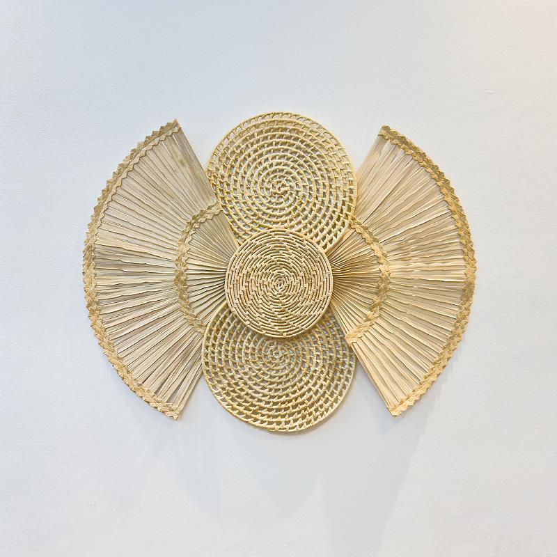 Composição de Parede Lear Palha Natural