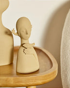 Escultura Mulher Francisca