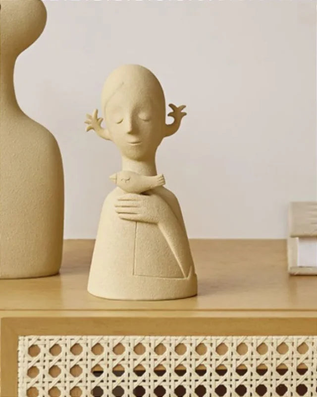 Escultura Mulher Francisca