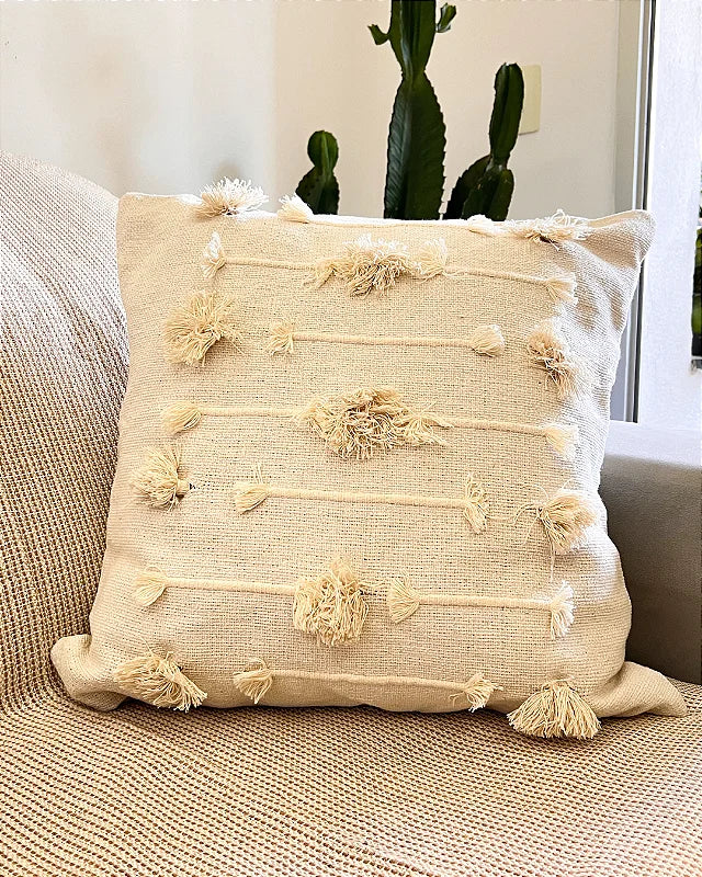 Capa de Almofada Artesanal Angico Cru