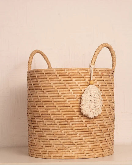 Cesto de Palha Pingente Macramê 25x25cm