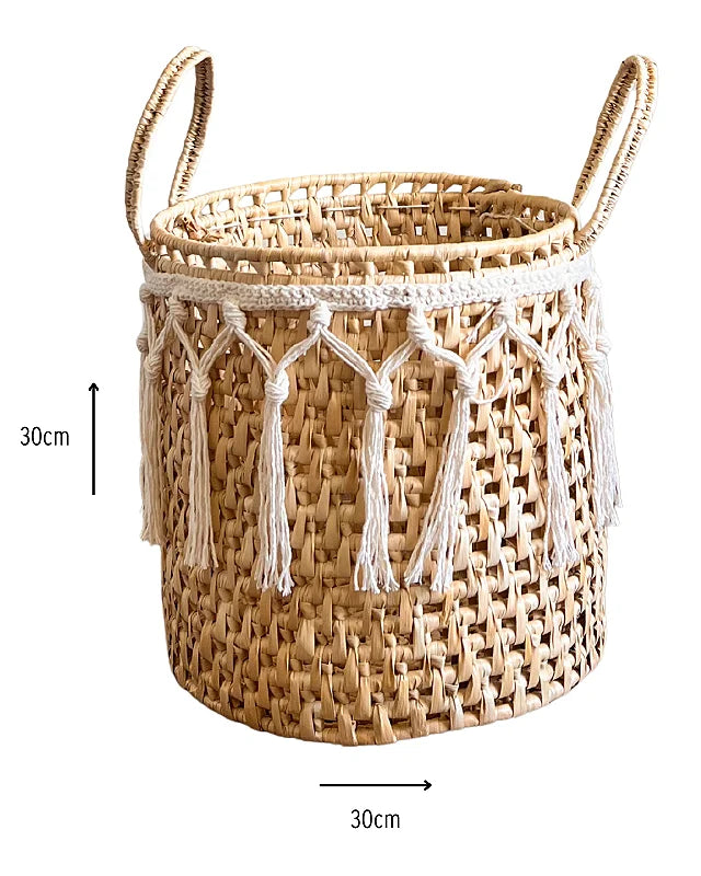 Cesto de Palha com Macramê 30x30cm