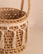 Cesto de Palha Trama Aberta com Macramê 20x20
